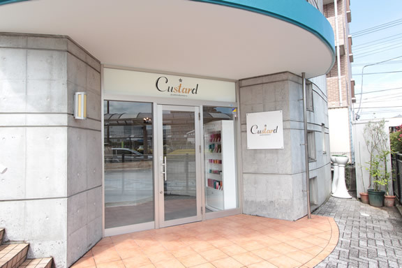 Custard (カスタード)牛若丸 【長泉オージュア取扱店／美容院・美容室】の写真