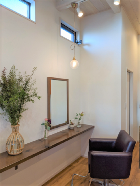 函南でひとりのスタイリストが仕上げまで担当する美容室｜hair salon ひだまりの写真